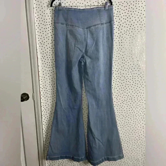 We the Free Wide leg Jeans - Picture 8 of 9
